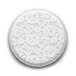 Badge dentelle blanche