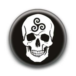 Badge Crâne Triskel
