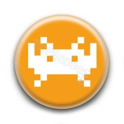 Badge Invader Pixel Orange