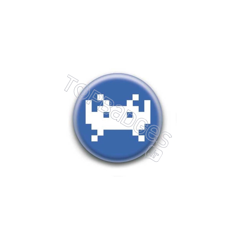 Badge Invader Pixel Bleu