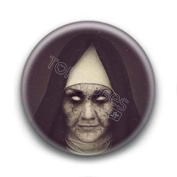 Badge Nonne Maléfique