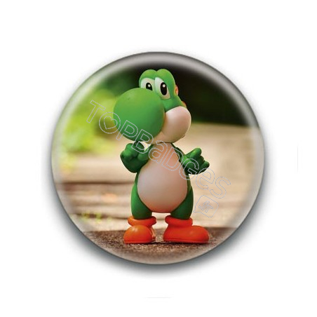 Badge Yoshi Figurine