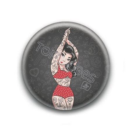 Badge Pin'up tatouée