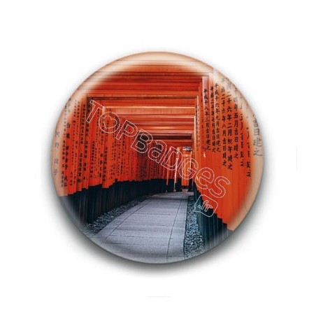 Badge : Allée de toriis