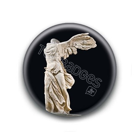 Badge : Victoire de Samothrace, déesse Niké