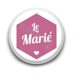 Badge : Hexagone rose, Le Marié