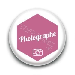 Badge : Hexagone rose, Photographe