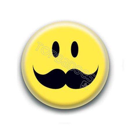 Badge : Smiley moustache fournie