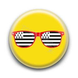 Badge Lunettes rouges drapeau breton