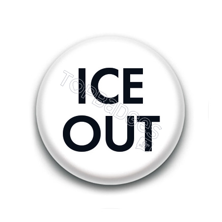Badge : ICE OUT