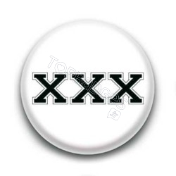 Badge Straight Edge Sur Fond Blanc 2