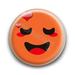 Badge : Smiley amoureux orange