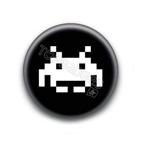 Badge Invader Pixel Noir